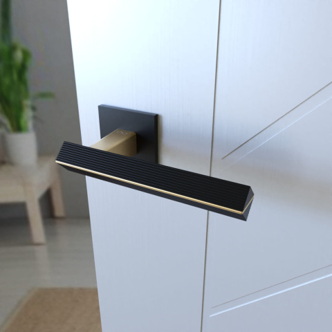 Klamka Carrera KCRA B00/MG00 czarna/złoty mat na rozecie kwadratowej Infinity Line Klamka Carrera KCRA B00/MG00 czarna/złoty mat na rozecie kwadratowej Infinity Line