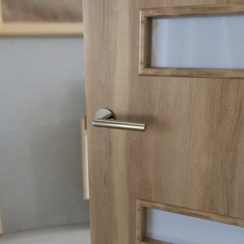 Klamka Ronda fit KRD O 700 chrom na rozecie okrągłej Infinity Line