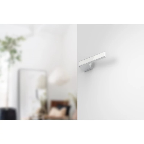 Klamka Maxima chrom błyszczący z wstawką biały mat na rozecie ukrytej prostokątnej Corona