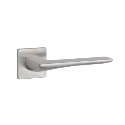 Klamka Aprile Iris Q Super Slim 5mm DSC chrom szczotkowany na rozecie kwadratowej Enger