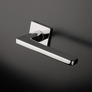 Klamka Aprile Setia Q Super Slim 5mm LC chrom polerowany na rozecie kwadratowej Enger