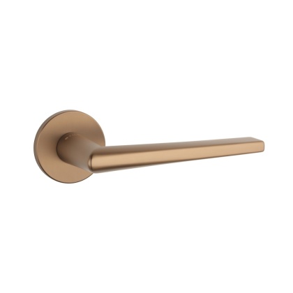 Klamka Stile Salta R Slim 7mm LIGHT BROWN jasny brązowy na rozecie okrągłej Enger