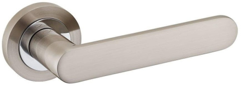Klamka Wenus KWU O 100 chrom/satyna na rozecie okrągłej Infinity Line Klamka Wenus KWU O 100 chrom/satyna na rozecie okrągłej Infinity Line