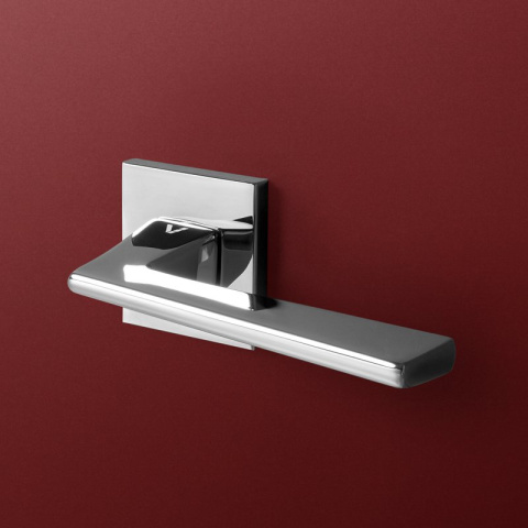 Klamka Spy Q fit chrom na rozecie kwadratowej VDS Klamka Spy Q fit chrom na rozecie kwadratowej VDS