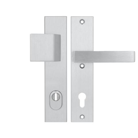 Klamko Pochwyt AXA Royal Flex ++ F1 srebrna rozstaw 92 mm Klamko Pochwyt AXA Royal Flex ++ F1 srebrna rozstaw 92 mm