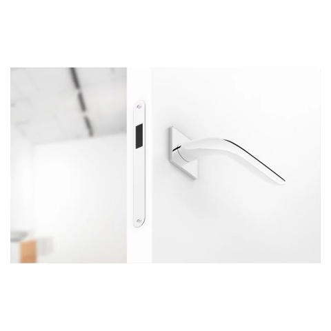 Klamka Moon Slim chrom błyszczący na rozecie kwadratowej Corona